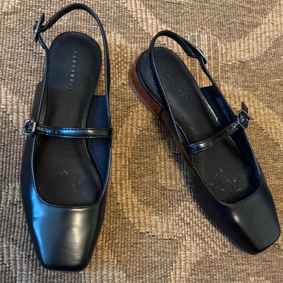 Sanctuary Black Slingback Heels - Picture 4 of 8